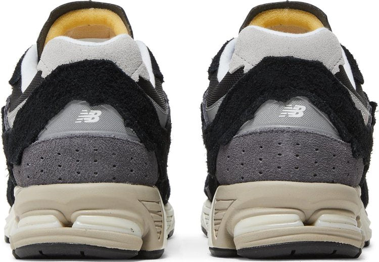 New Balance 2002R 'Protection Pack - Black Grey'